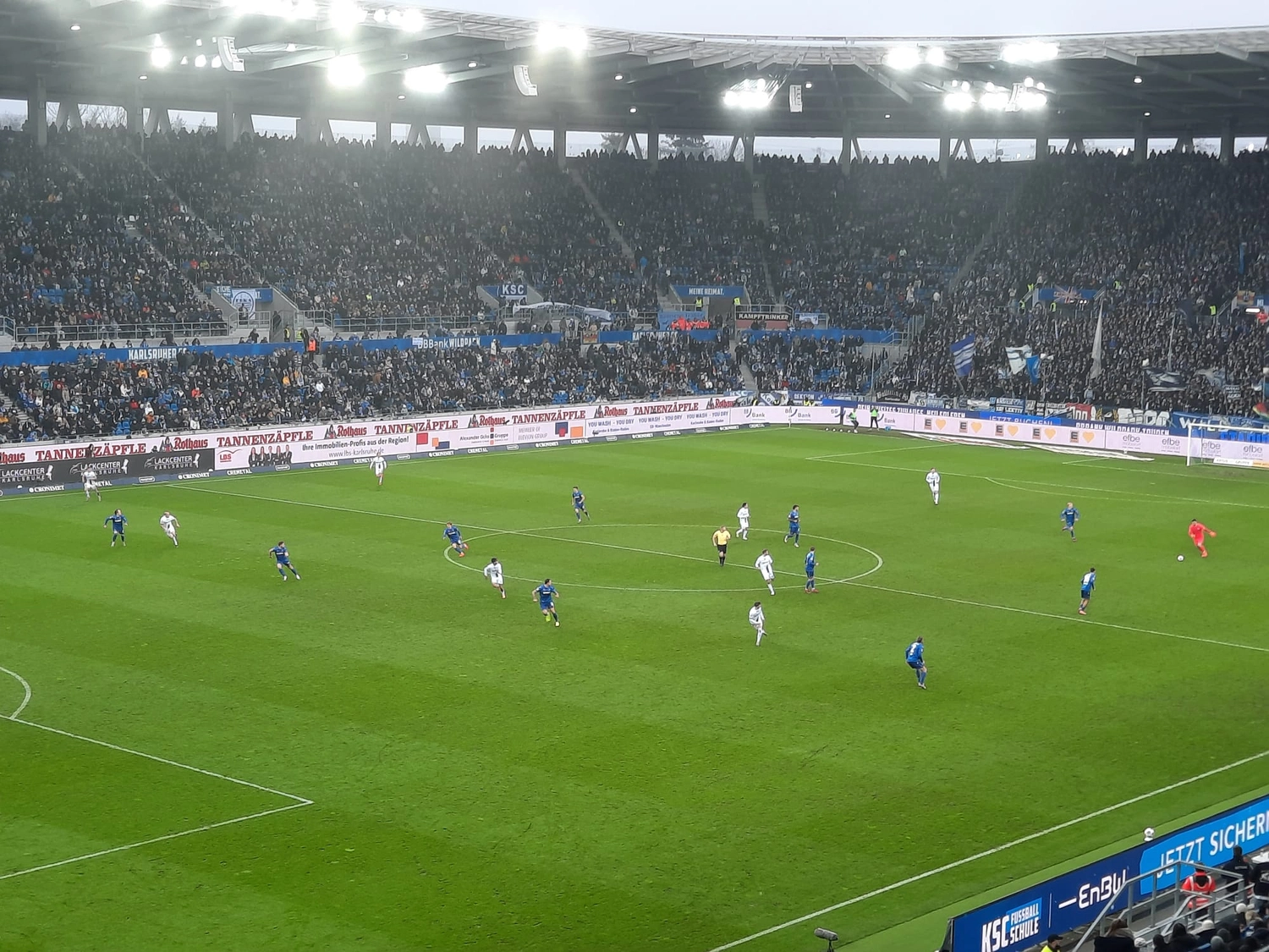 Mbaye Jeng – Companionship Service - Fußball